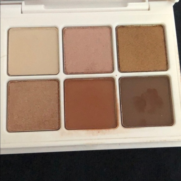 Fenty Snap Shadows Mix & Match Eyeshadow - Picture 4 of 4